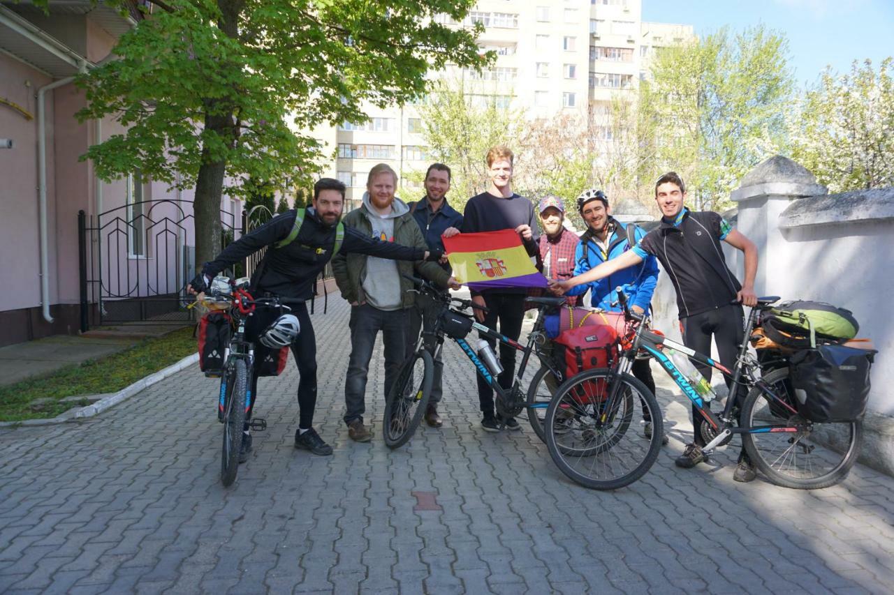 Lenin Street Hostel & Tours Tiraspol Esterno foto